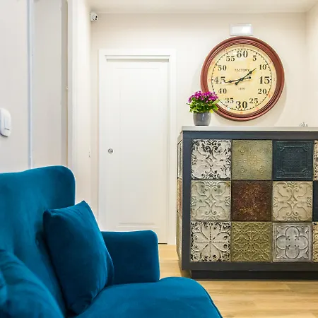 Bellaroto Suite & Spa - Charming Boutique Rooms-3